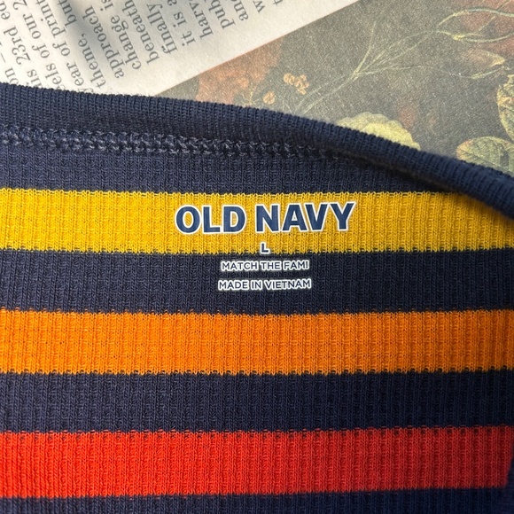 Old Navy striped thermal scoop neck top - Picture 3 of 4
